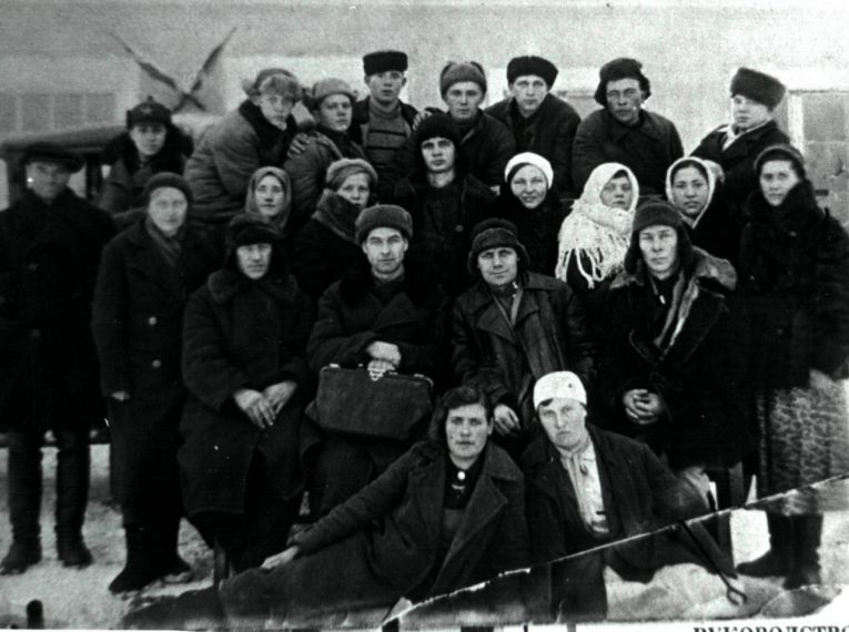 Участники курсов шоферов «ОСОАВИАХИМ», 1941 г.