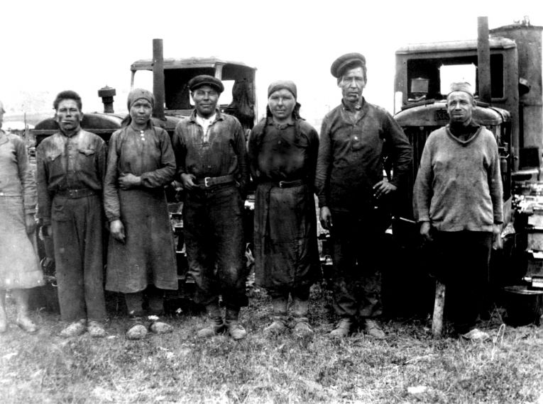 Трактористы МТС, 1945-1946 гг.
