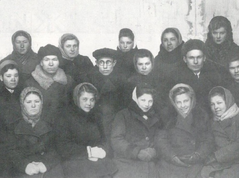 Комсомольско-молодежное звено Н.Саламатиной, с. Раевкский, 1941-1945 гг.