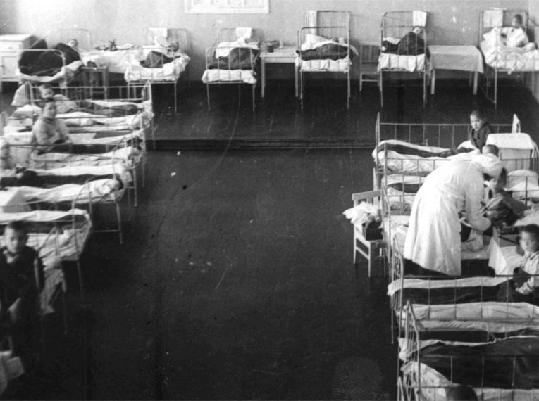Госпиталь для детей, г. Уфа, 1940-е гг.