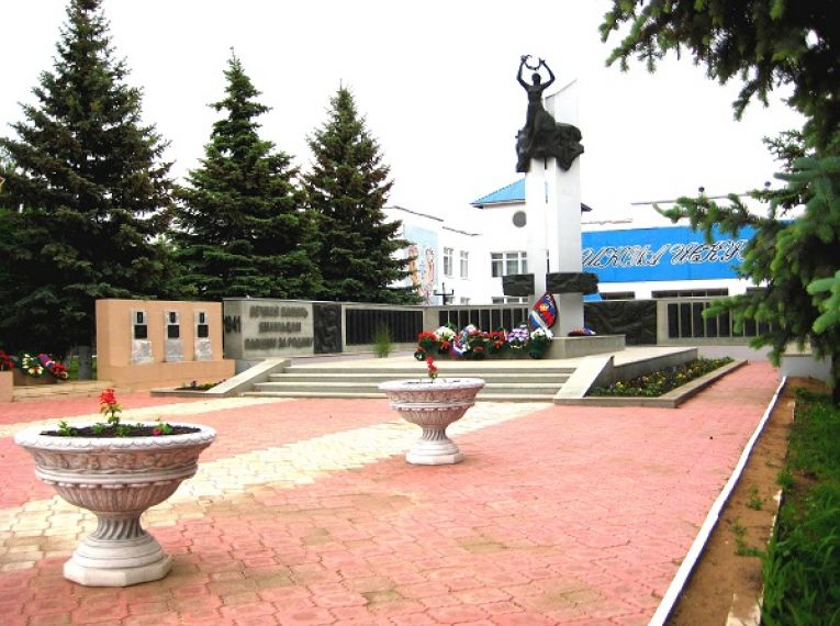 Мемориал, посвященный памяти погибшим в Великой Отечественной войне 1941-1945 гг.