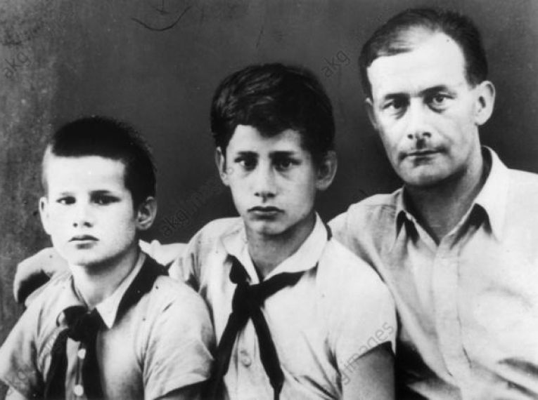 Семья Вольфов: Конрад, Маркус и отец – Фридрих, 1934 г.