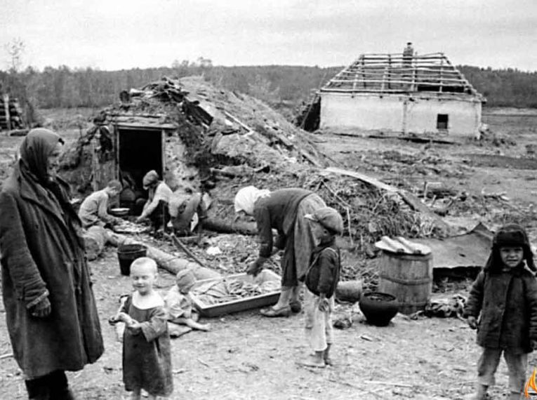 На окраине с.Верхнеяркеево, 1941-1945 гг.