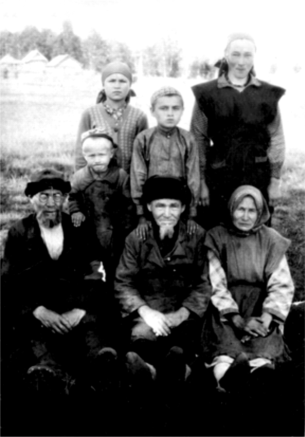 Жители д. Старый Чукур,  1944-1945 гг