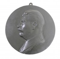 Панно. Медальон настенный с портретом И.В. Сталина (Каслинское литьё)